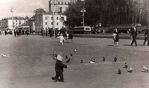 Позірк у бок праспекта