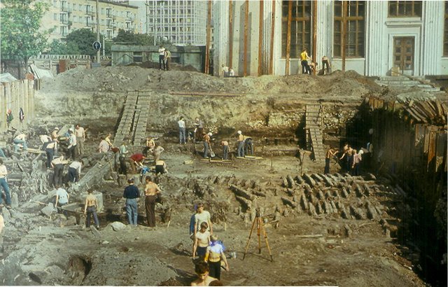 1984 год. Раскопкі ў катлаване будучай станцыі метро "Няміга".