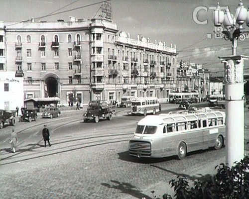 Так плошча Мясьнікова выглядала недзе ў 1970-я гады