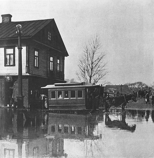 Вясной 1897 года вуліцу Гандлёвую падтапіла Сьвіслач