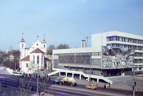 Пачатак вуліцы Няміга у 1978 годзе